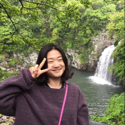 ナレ(정나래) 先生